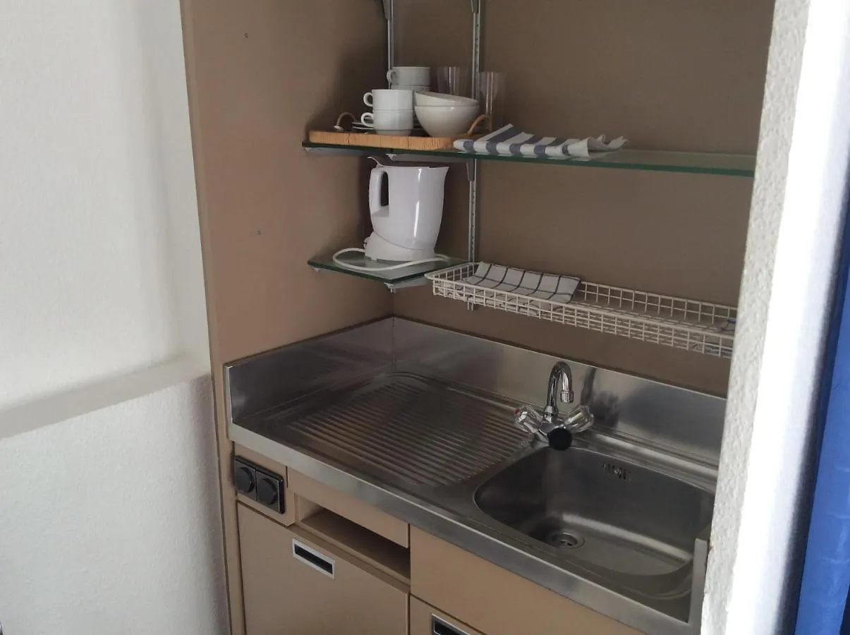 Guesthouse Frank Dusseldorf Germany