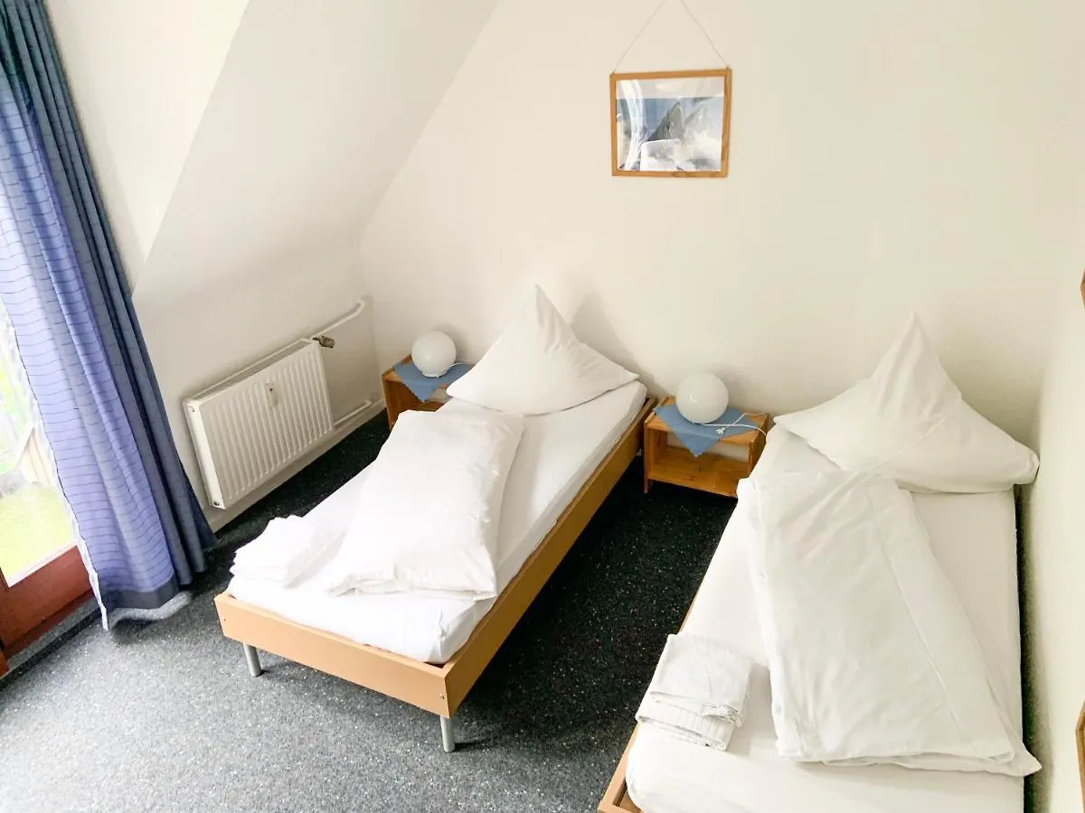 Guesthouse Frank Dusseldorf 0*,